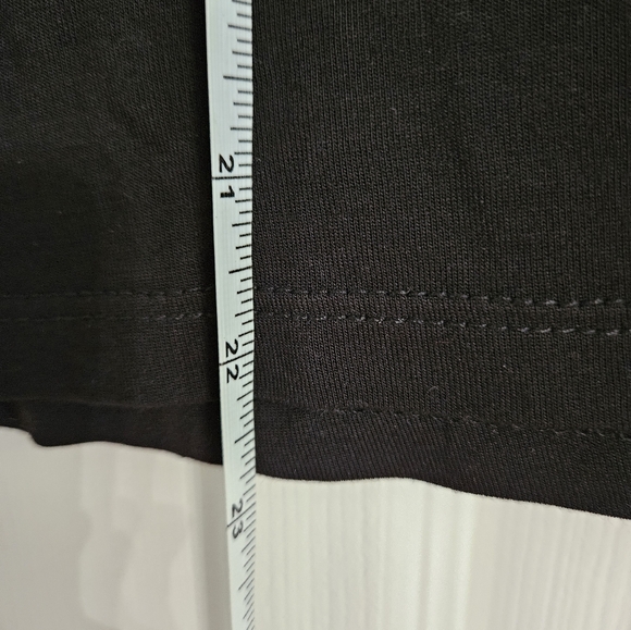 H&M Tiger Tshirt - Picture 4 of 4